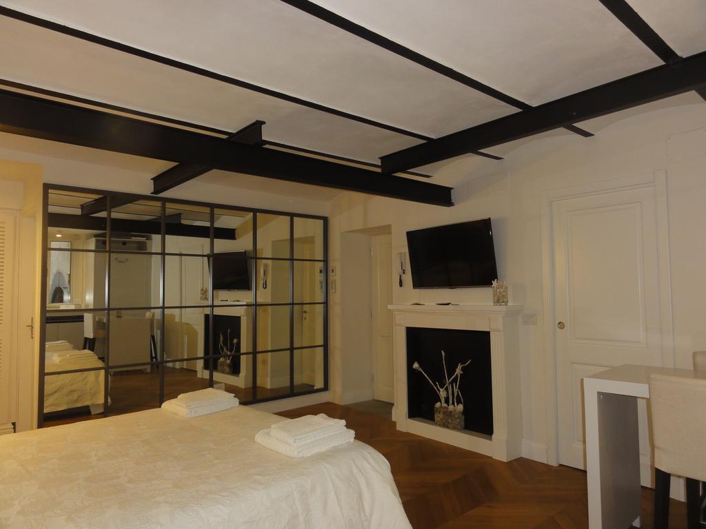 Corso In Florence Apartment Room photo